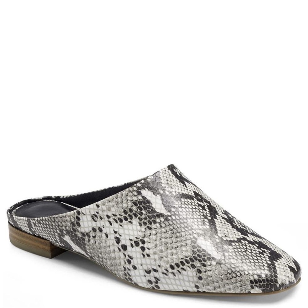 Aerosoles Mya Snake Skin Mule in Cream and Black size 7.5